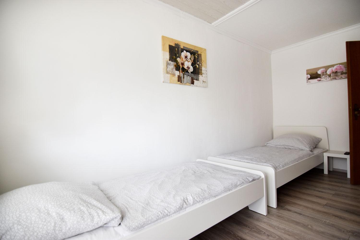 Cozy Worker Apartments Niederkassel Exterior photo